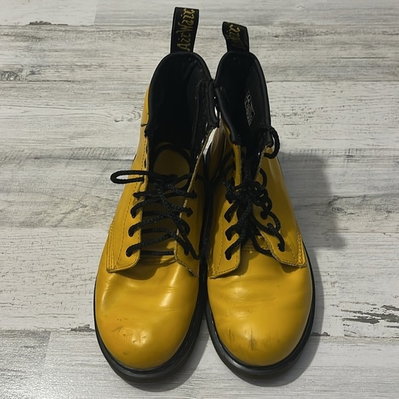 Dr Martens Yellow Combat Boots Size 4 - Picture 2 of 12